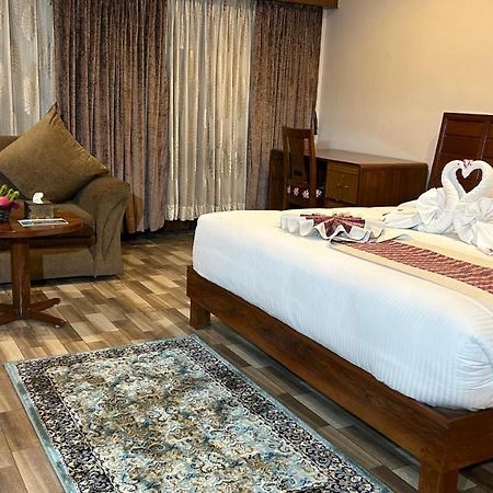 Hotel Earth Light Sauraha 치트완 외부 사진