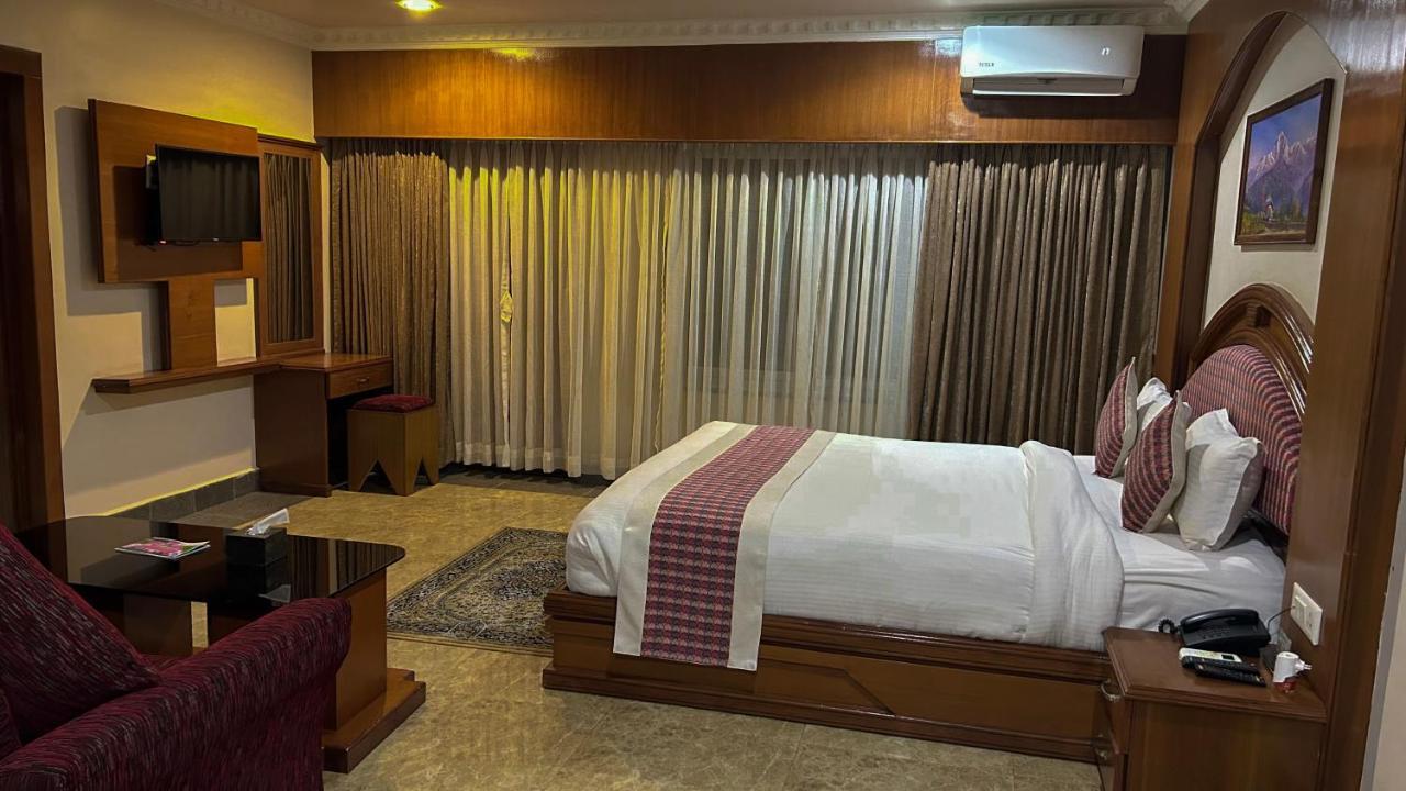 Hotel Earth Light Sauraha 치트완 외부 사진