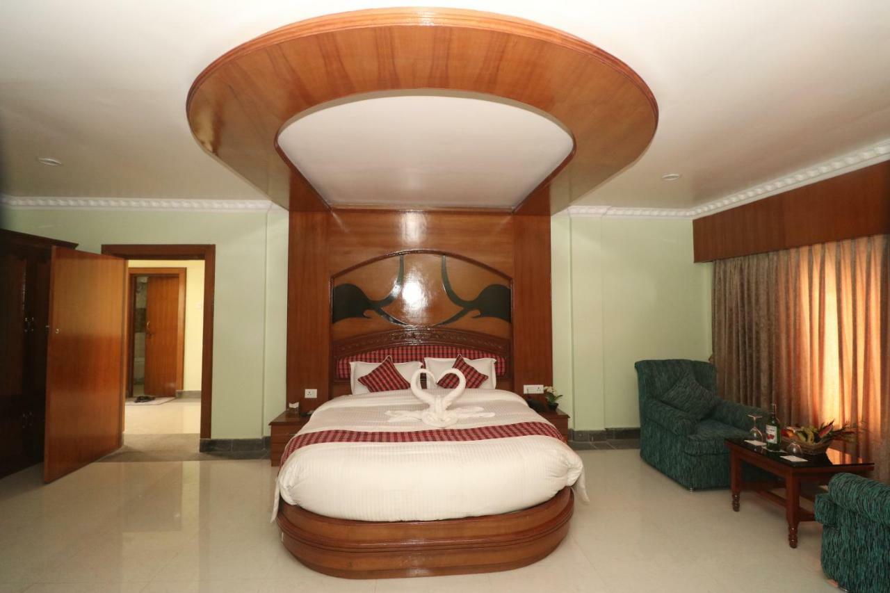 Hotel Earth Light Sauraha 치트완 외부 사진